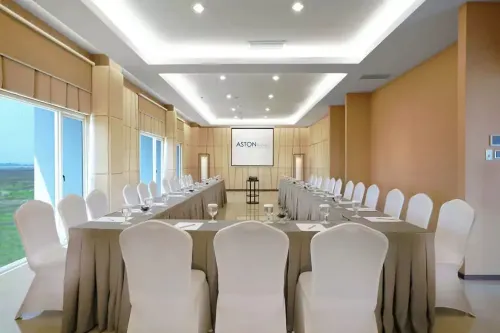 Grand Tan Banjarmasin Hotel & Convention Center Geschäftseinrichtungen Photos