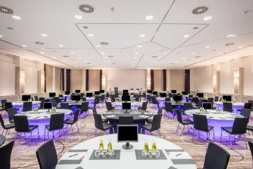 Crowne Plaza Berlin City Centre Geschäftseinrichtungen Photos