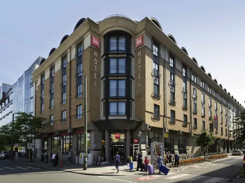 Hôtel Ibis Bruxelles Centre Gare Midi Extérieur Photos