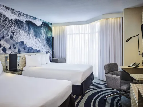 Novotel Toronto North York Rooms Photos