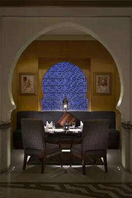 Shangri-La Dubai Restauration Photos