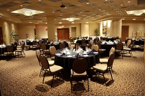 Best Western Premier Chateau Granville Hotel  Suites  Conf. Centre Espaces Affaires Photos