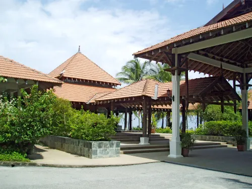 Sutra Beach Resort, Terengganu Empfohlen Photos