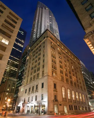 One King West Hotel and Residence À ne pas manquer Photos