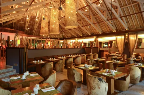 InterContinental Hotels Bora Bora Resort Thalasso Spa Dining Photos