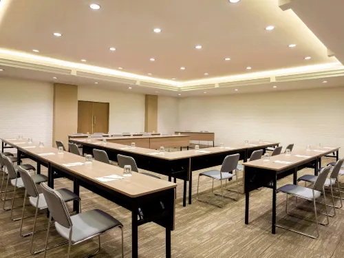Tamarin Hotel Jakarta Manage by Vib Hospitality Management Fasilitas Bisnis Photos