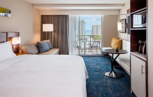 Hilton Garden Inn Waikiki Beach, Honolulu Photos