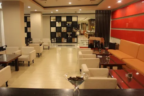 The Sun Hotel Madiun Makanan Photos