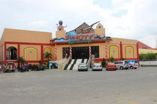 The Sun Hotel Madiun Dekat Hotel Photos
