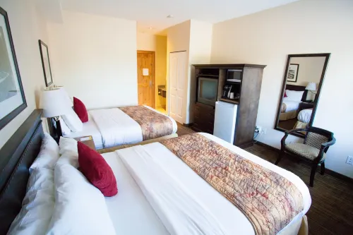 Days Inn by Wyndham Surrey Photos