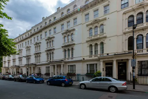 Kensington Gardens Hotel Exterior Photos