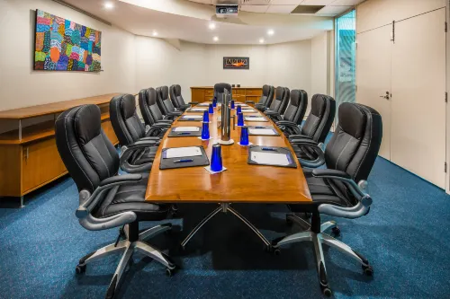 Crowne Plaza Alice Springs Lasseters Business Facilities Photos
