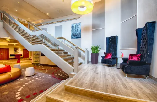 Leonardo Hotel Hamburg City Nord Öffentliche Flächen Photos
