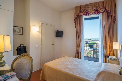 Hotel Machiavelli Palace Photos