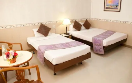 Tanyong Hotel Kamar Photos