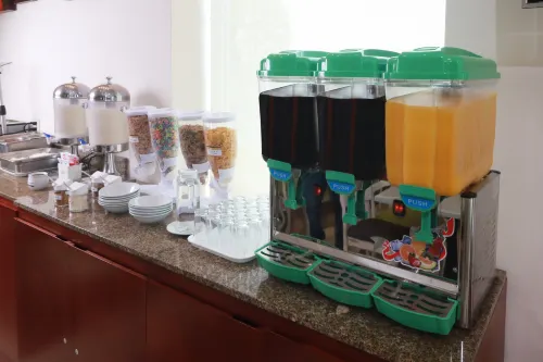 Staybridge Suites Queretaro Restauration Photos