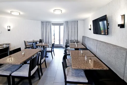 Best Western Plus Siding 29 Lodge Dining Photos
