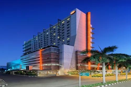 HARRIS Hotel & Conventions Kelapa Gading - Jakarta Unggulan Photos