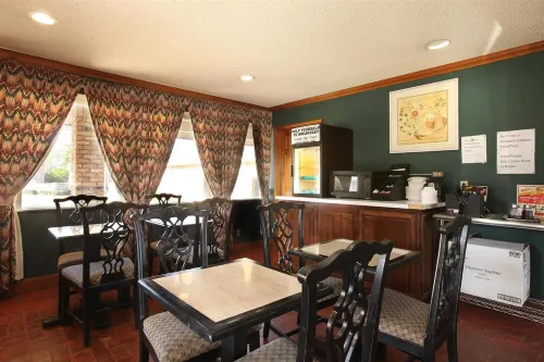 Ibis Budget Dandenong Ristorazione Photos