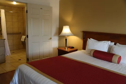 Best Western Plus South Bay Hotel Photos