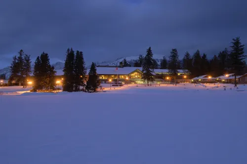 Fairmont Jasper Park Lodge Exterior Photos