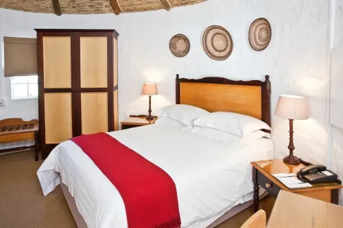 Protea Hotel Oudtshoorn Riempie Estate Photos