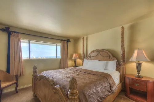 Oceanside Marina Suites - A Waterfront Hotel Photos