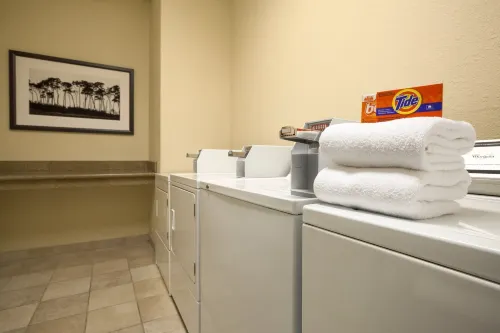 Country Inn & Suites by Radisson, Camp Springs (Andrews Air Force Base), MD Public Areas Photos