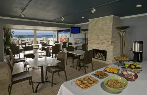 Oceanside Marina Suites - A Waterfront Hotel Избранное Photos