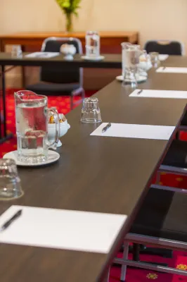 Grand Hotel Melbourne Business Facilities Photos