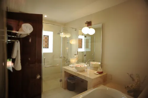 Vinh Hung Riverside Resort & Spa Photos
