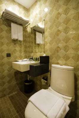 Holly Hotel Myanmar Camere Photos