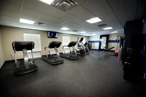 Hampton Inn & Suites by Hilton Truro Leisure & Recreation Photos