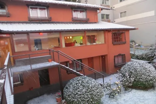 Hostel Inn Bariloche من الخارج Photos
