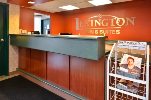 Lexington Inn & Suites-Windsor Public Areas Photos
