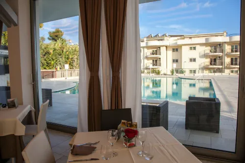 4 Spa Resort Hotel Featured Photos
