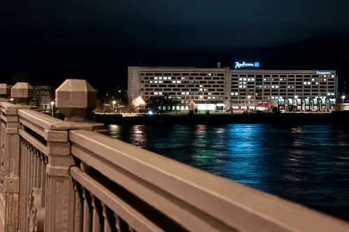 Radisson Blu Hotel & Spa, Daugava Riga À proximité de l'hôtel Photos