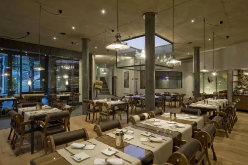Matterhorn Focus Design Hotel Restauration Photos
