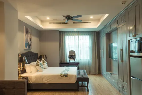 Sam Royal Apartment Photos