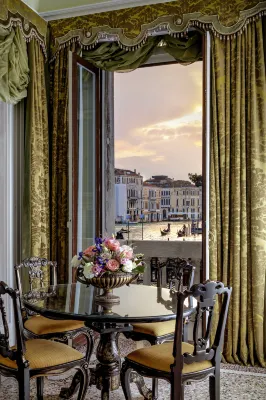 The Gritti Palace, a Luxury Collection Hotel, Venice Номера Photos
