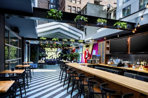 Crowne Plaza HY36 Midtown Manhattan Featured Photos