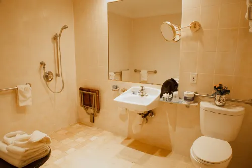 Best Western Plus Sunset Plaza Hotel Photos