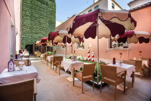 Ai Mori d'Oriente Dining Photos