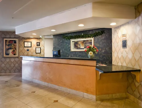 Best Western Lanai Garden Inn  Suites Aree comuni Photos