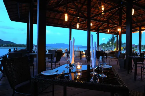 Diamond Bay Resort & Spa Mahlzeiten Photos