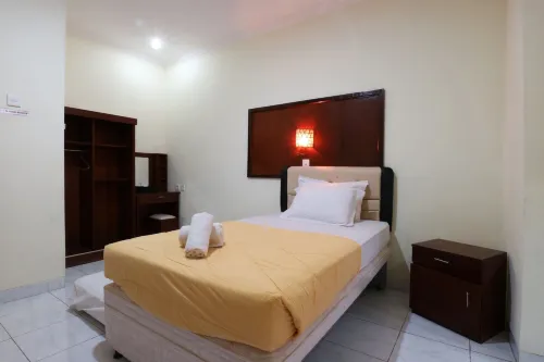 Teges Inn Kuta Photos