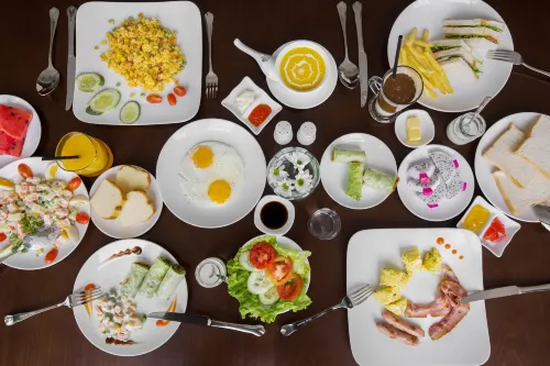 Adaline Hotel and Suite Ăn uống Photos