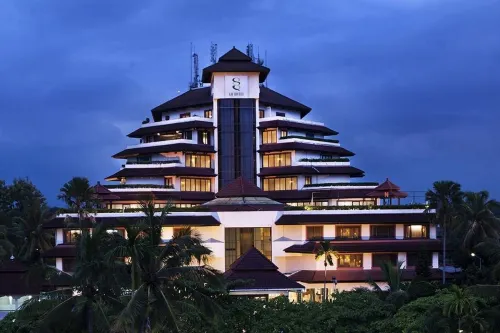 Grand Diamond Hotel Yogyakarta (Formerly Grand Quality Hotel) Eksterior Photos