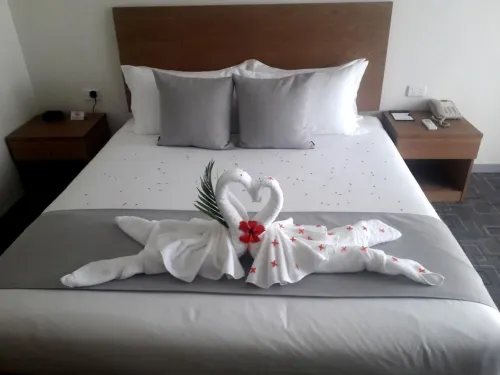Nalagi Hotel Rooms Photos