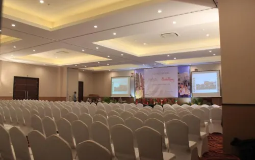 Horison Hotel Sukabumi Fasilitas Bisnis Photos